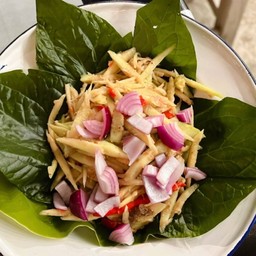 ตำมะม่วงปลาย่าง