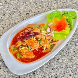 น้ำตกคอหมูย่าง