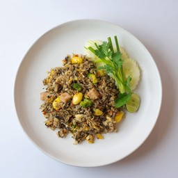 ข้าวผัดกาน่าฉ่าย  ใหญ่