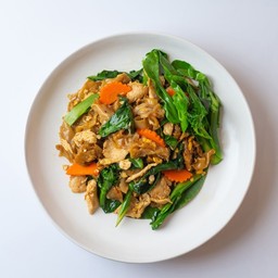 ผัดซีอิ้วกุ้ง