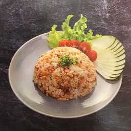 SALMON FRIED RICE