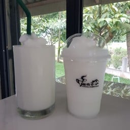 June coffee บ้านสวนแพงโกล่า