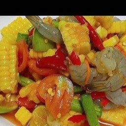 ตำเกาเหลากุ้งสด ข้าวโพด