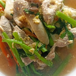 สุกี้หมูชิ้น