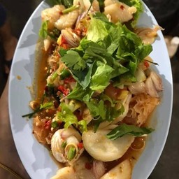 ยำปาดอลลีลวก