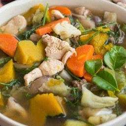 แกงอ่อมหมู