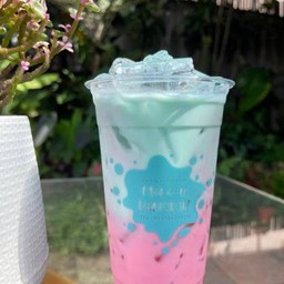 นมสดพาสเทล