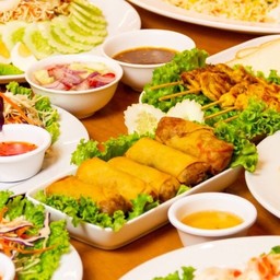 ตี๋เล็กอิ่มอร่อย หาดจอมเทียน