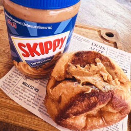 ขนมปังเนยถั่ว