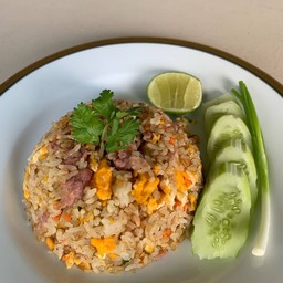 ครัวหลังตึก
