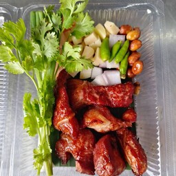 แหนมกระดูกอ่อนใบพาย