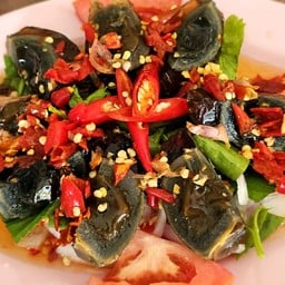 ยำไข่เยี่ยวม้า