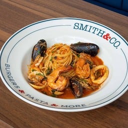 สปาเก็ตตี้มารินาร่า ซีฟู้ด