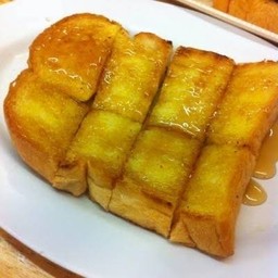 ขนมปังปิ้ง เนย น้ำผึ้ง