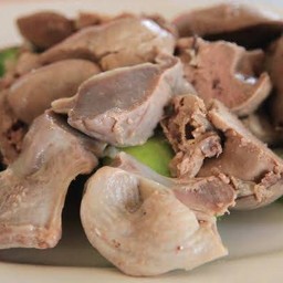 เครื่องในไก่(ตับ กึ๋น ใจ)