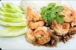 กุ้งกระเทียมราดข้าว