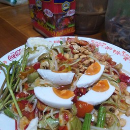 ตำไทยไข่เค็ม