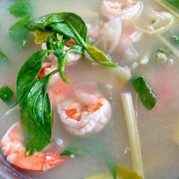 ต้มยำกุ้งขาวน้ำใส