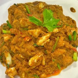 เนื้ออกปูผัดผงกะหรี่