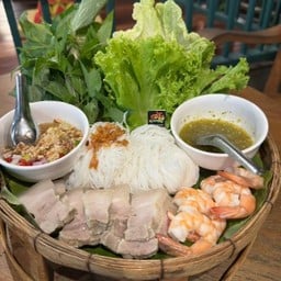 เมี่ยงสามชั้นกุ้ง