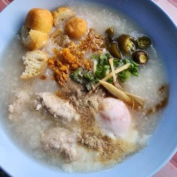 โจ๊กเมืองเก่าสงขลา หมู่บ้านเมืองใหม่ดอนเมือง ( เยื้อง7-11) เข้าประตูหมู่บ้านเมืองใหม่ ดอนเมือง ร้านอยู่ด้านซ้ายมือ