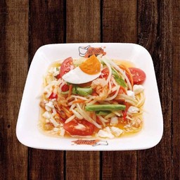 ส้มตำไทยไข่เค็ม