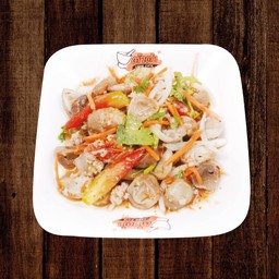 ยำเห็ดฟาง