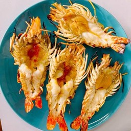กุ้งผ่าเผา1kg.