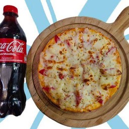 อร่อยซ่ากับโค้กพิชซ่าปูอัดคู่กับโค้ก
