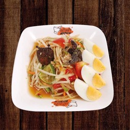 ส้มตำปูไข่ต้ม
