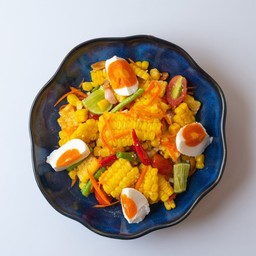 ส้มตำข้าวโพดไข่เค็ม
