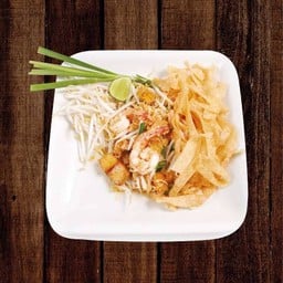 ผัดไทยเกี๊ยวกรอบกุ้งสด