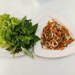 แหนมคลุกเจ