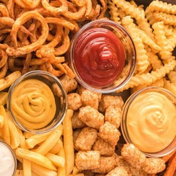 MADAM MEATBALL ลูกชิ้นปิ้ง และ ของทอด