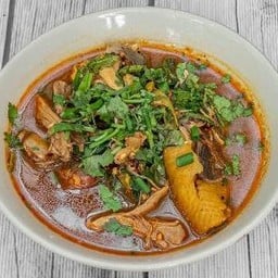 ยำจิ้นไก่