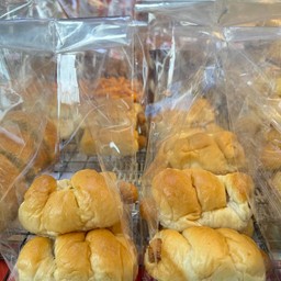 ปังไส้กรอก