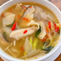 G07-แกงหน่อไม้ดองปลาคัง (ถ้วย)