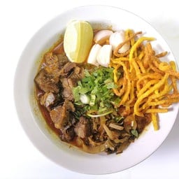 ข้าวซอยเนื้อ-พิเศษ