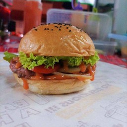 Germa 05 (เบอร์เกอร์ เนื้อรอมลี 70 กรัม)