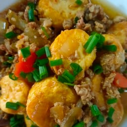 เต้าหู้ทรงเครื่อง