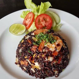 ข้าวผัดกุ้งไรซ์เบอร์รี่