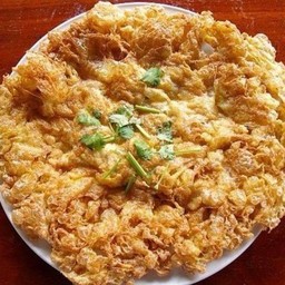 ยายตุ๋ย ต้มเลือดหมู เล้งแซ่บ