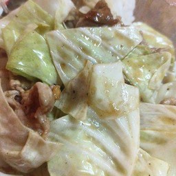 ผัดกะหล่ำปลีเป็นกับข้าว