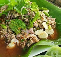 ลาบเนื้อสุกเปรี้ยว