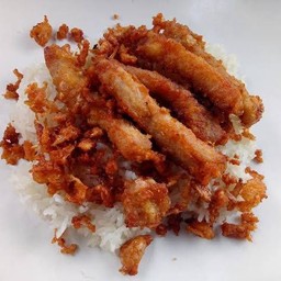 ข้าวเหนียวหมูทอด