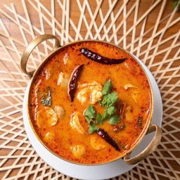 ต้มยำกุ้ง (กุ้งเล็ก 8 ตัว)