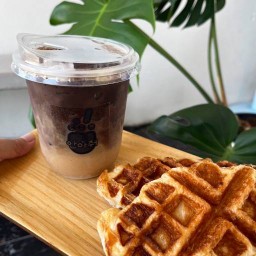 A TA COFFEE ฟาร์ม อรสิริน บิสซิเนสเชียงขาง