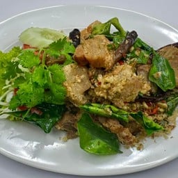 หมูกรอบคั่วพริกเกลือ1