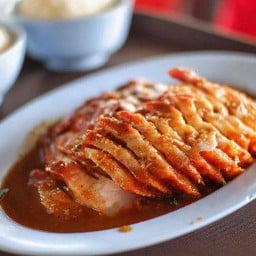 หมูกรอบ (กลาง)