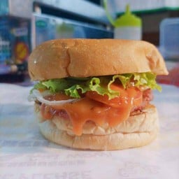 Germa 03 (เบอร์เกอร์ เนื้อรอมลี 50 กรัม)